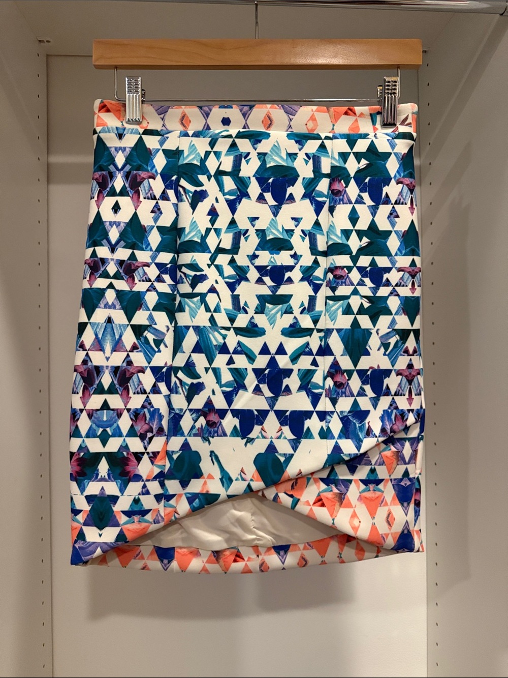 Kookai NWT Geometric Floral Print Pencil Skirt in Teal & Coral